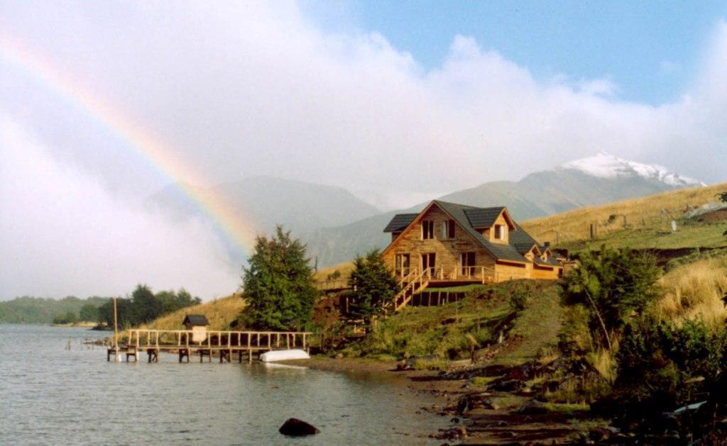 Lodge De Montana Lago Monreal El Blanco Esterno foto